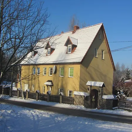 Holiday Home Stara Kamienica Near Ski Slopes, Cleaning Included *